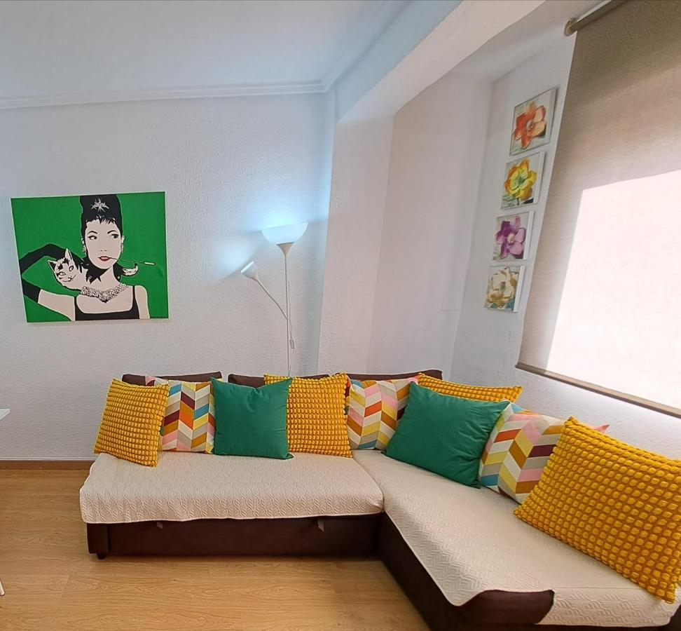 Centrico Apartamento En Valencia Proximo Parada De Metro Angel Guimera Экстерьер фото