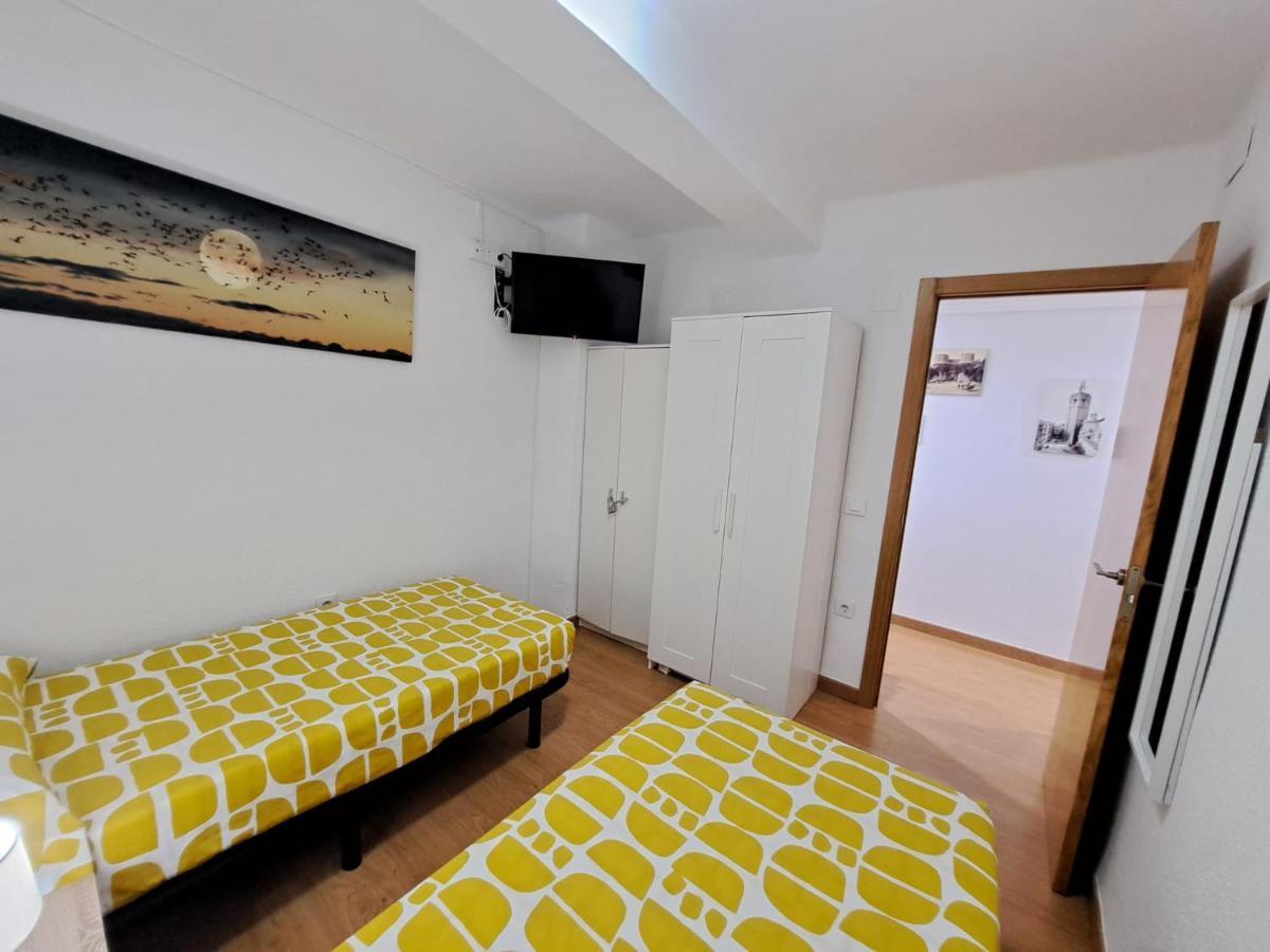 Centrico Apartamento En Valencia Proximo Parada De Metro Angel Guimera Экстерьер фото