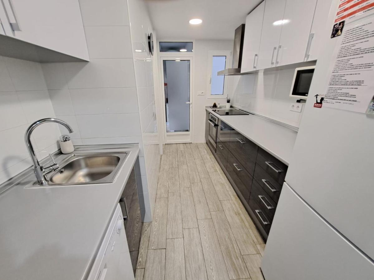 Centrico Apartamento En Valencia Proximo Parada De Metro Angel Guimera Экстерьер фото
